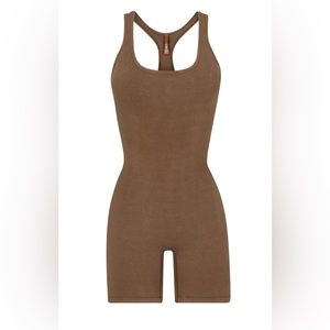 SKIMS Outdoor Mid Thigh Onesie [S / Cocoa]